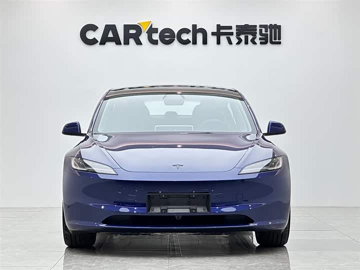 Фото 7 - Tesla Model 3