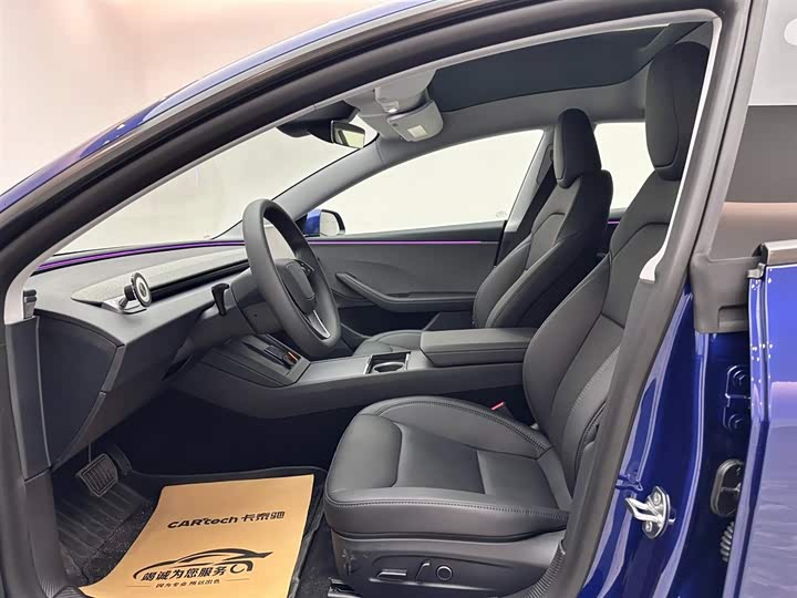 Фото 8 - Tesla Model 3