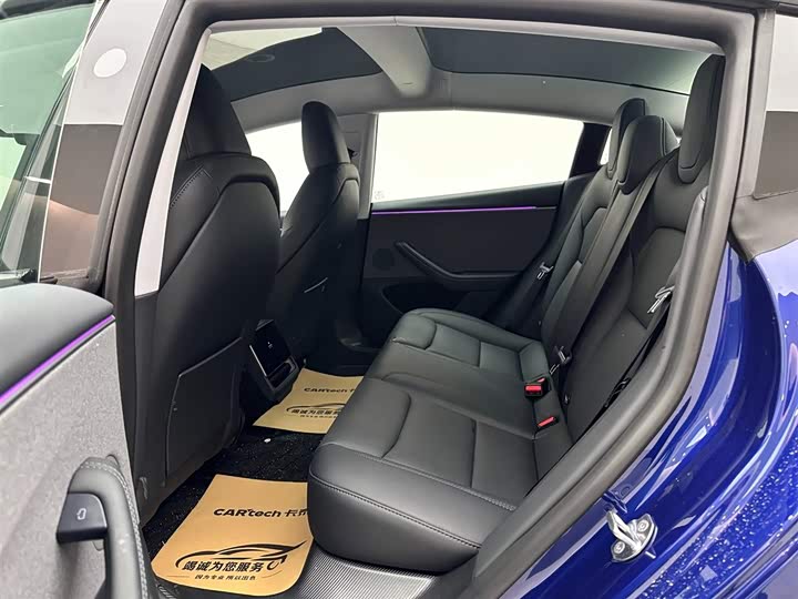 Фото 9 - Tesla Model 3