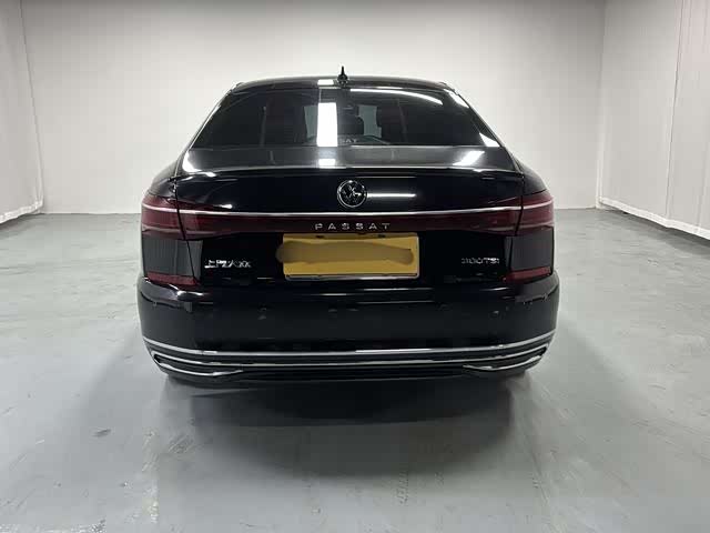 Фото 5 - Volkswagen Passat