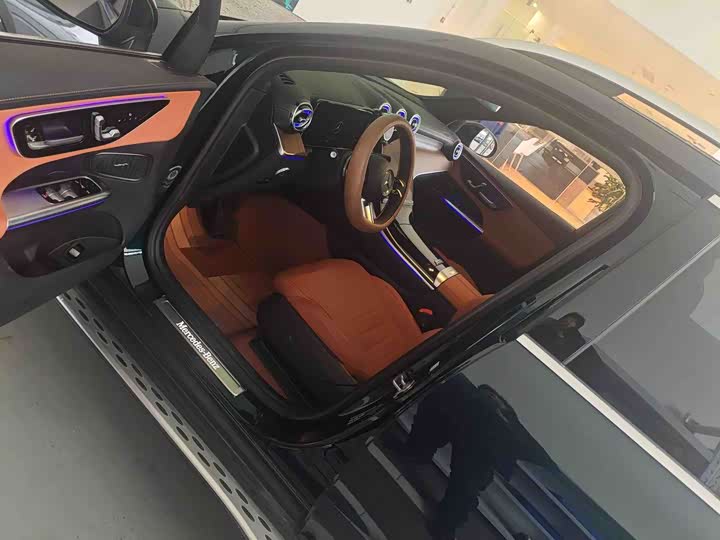 Фото 5 - Mercedes-Benz GLC-Class