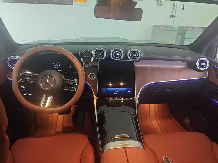 Фото 7 - Mercedes-Benz GLC-Class