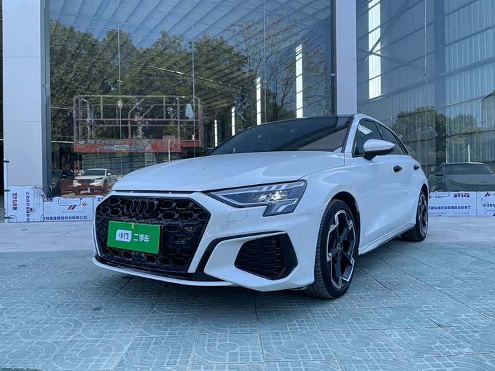 Фото 1 - Audi A3