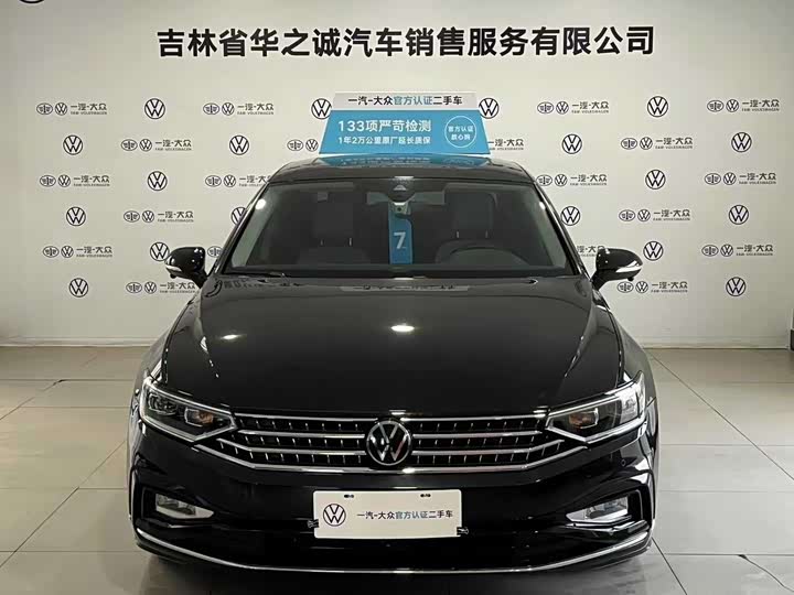 Фото 2 - Volkswagen Magotan