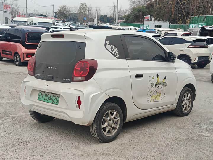 Фото 6 - Roewe Clever