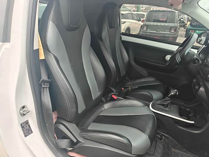 Фото 8 - Roewe Clever