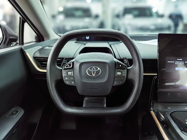 Фото 7 - Toyota bZ3