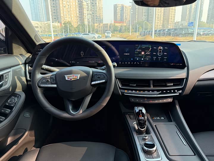 Фото 7 - Cadillac CT5