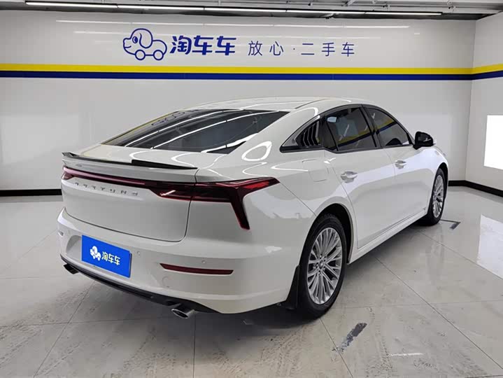 Фото 3 - Bestune B70