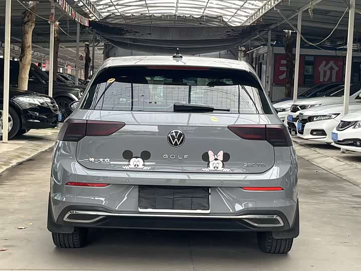 Фото 5 - Volkswagen Golf