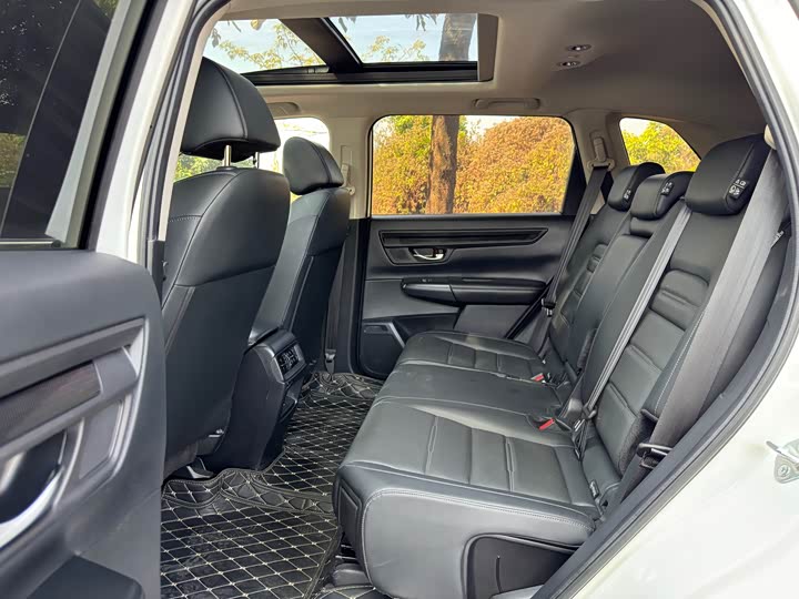 Фото 6 - Honda CR-V