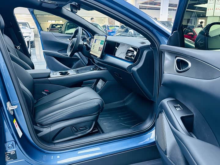 Фото 8 - BYD Seal 06 Hybrid/EV