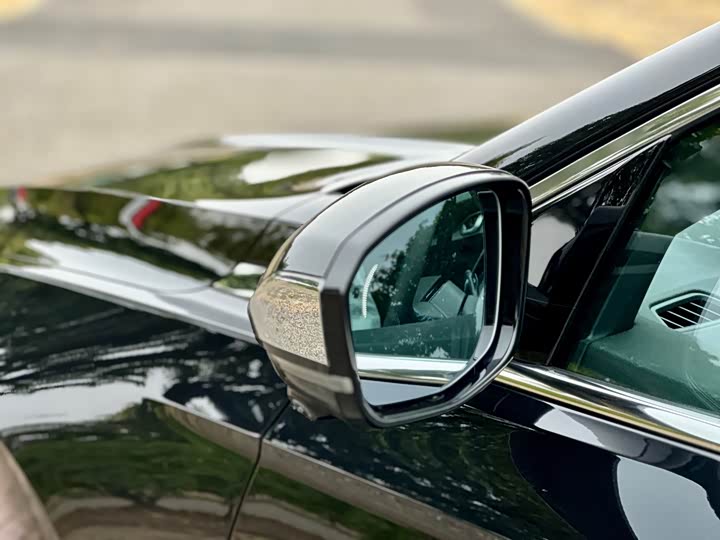 Фото 3 - Geely Preface