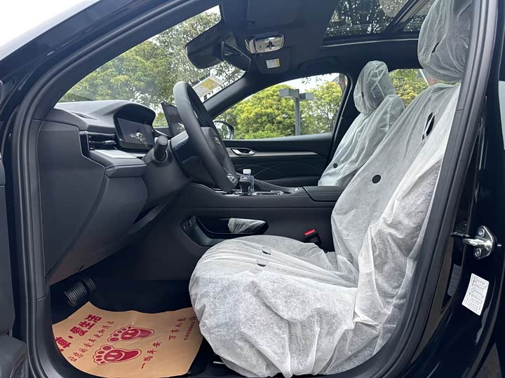 Фото 6 - Geely Preface