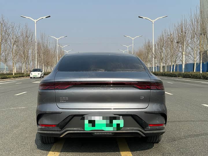 Фото 8 - BYD Han