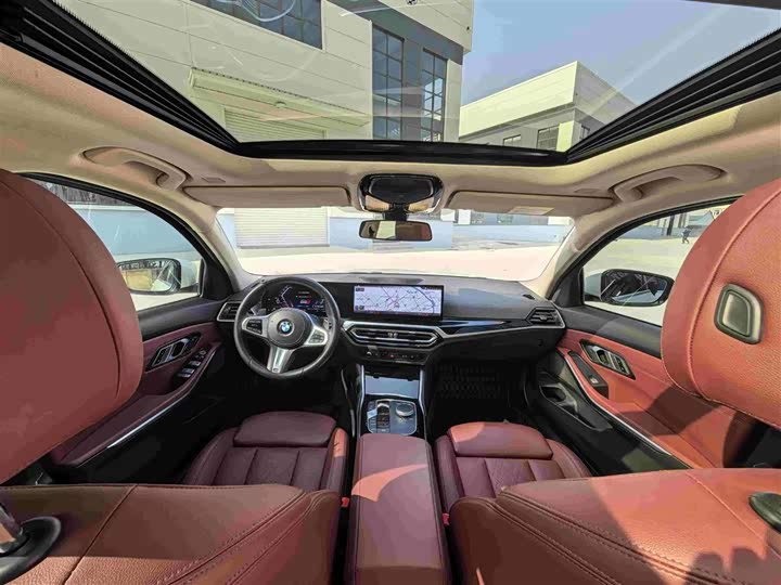 Фото 9 - BMW 3 Series