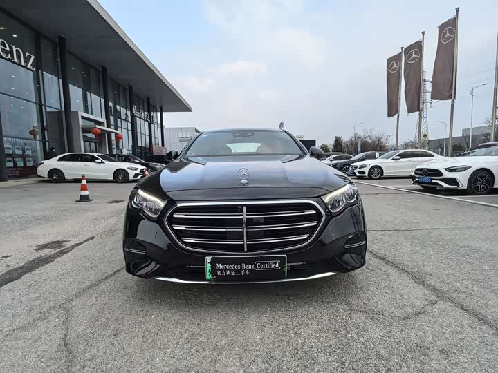 Фото 2 - Mercedes-Benz E-Class Hybrid