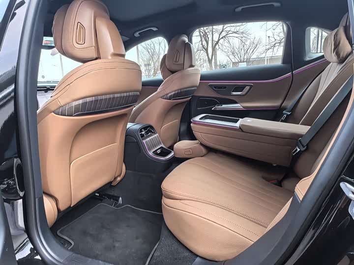 Фото 6 - Mercedes-Benz E-Class Hybrid