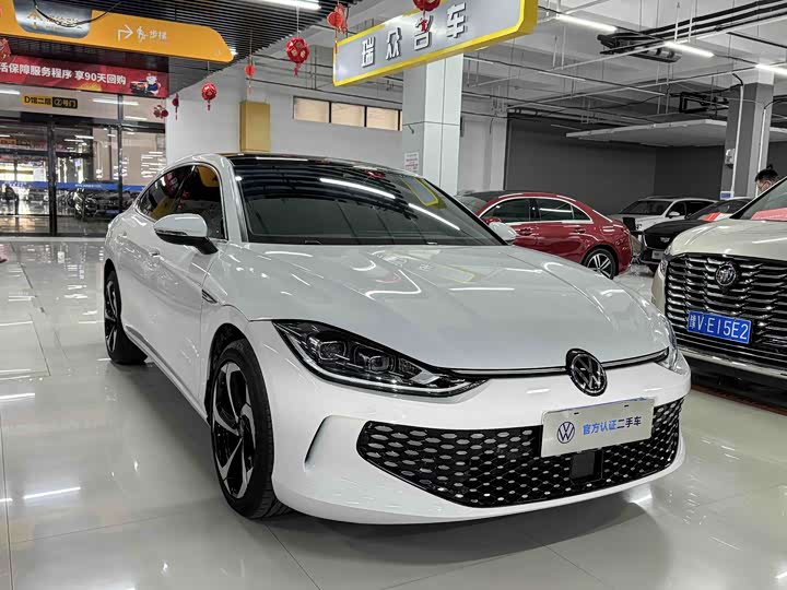 Фото 3 - Volkswagen Lamando L