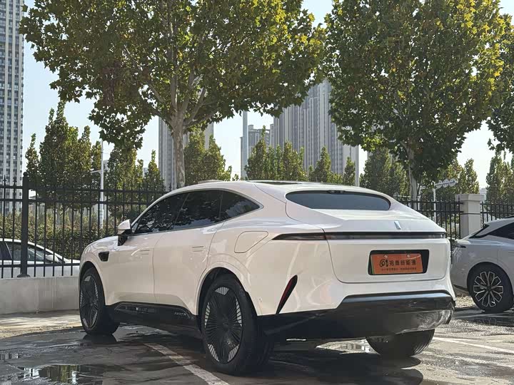 Фото 4 - Avatr 11