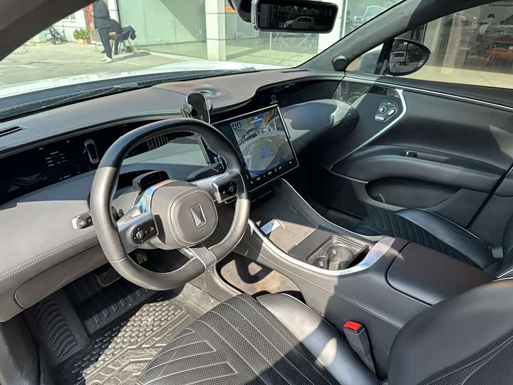 Фото 7 - Avatr 11