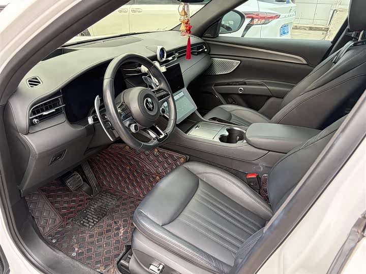 Фото 2 - Maserati Grecale