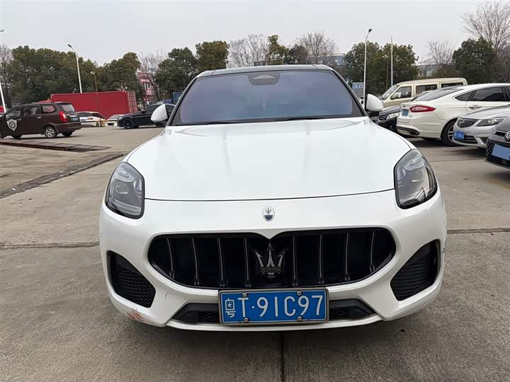 Фото 4 - Maserati Grecale