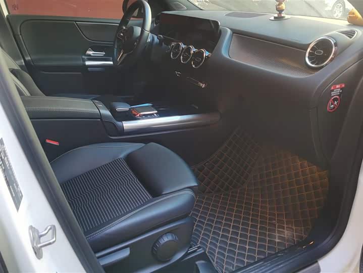 Фото 8 - Mercedes-Benz B-Class