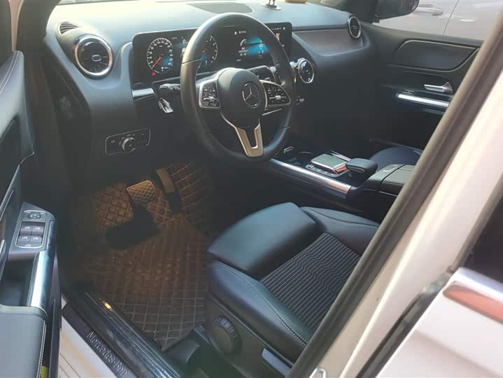 Фото 9 - Mercedes-Benz B-Class