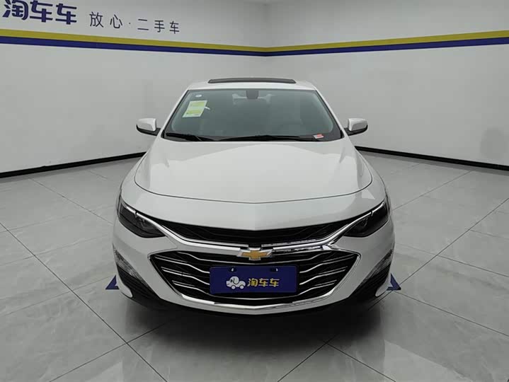 Фото 2 - Chevrolet Malibu XL