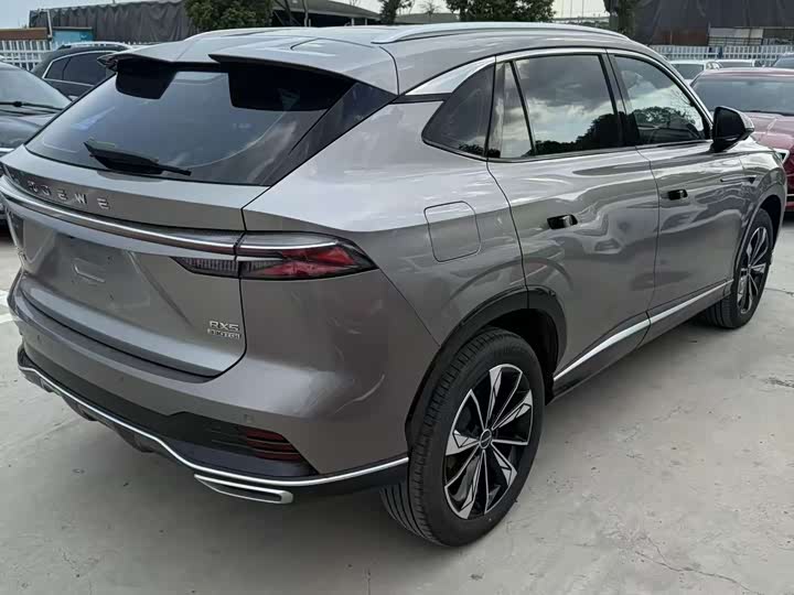 Фото 7 - Roewe RX5