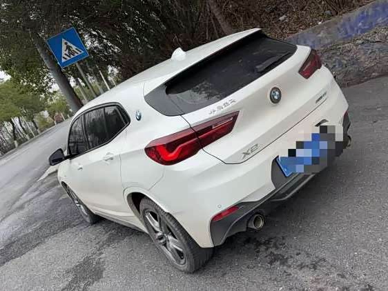 Фото 2 - BMW X2