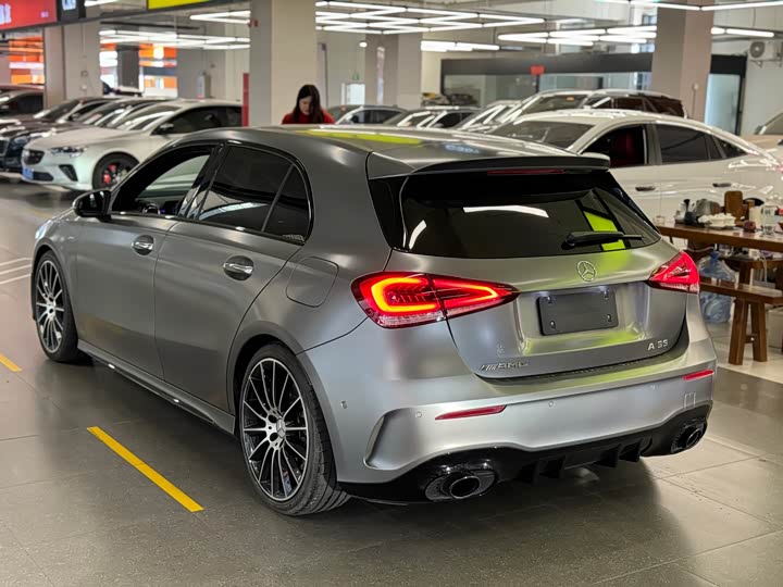 Фото 6 - Mercedes-Benz A-Class AMG
