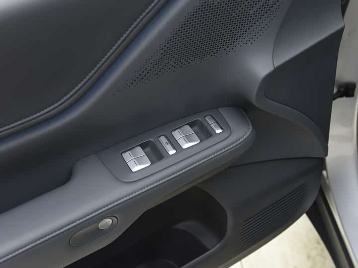 Фото 8 - XPeng G6