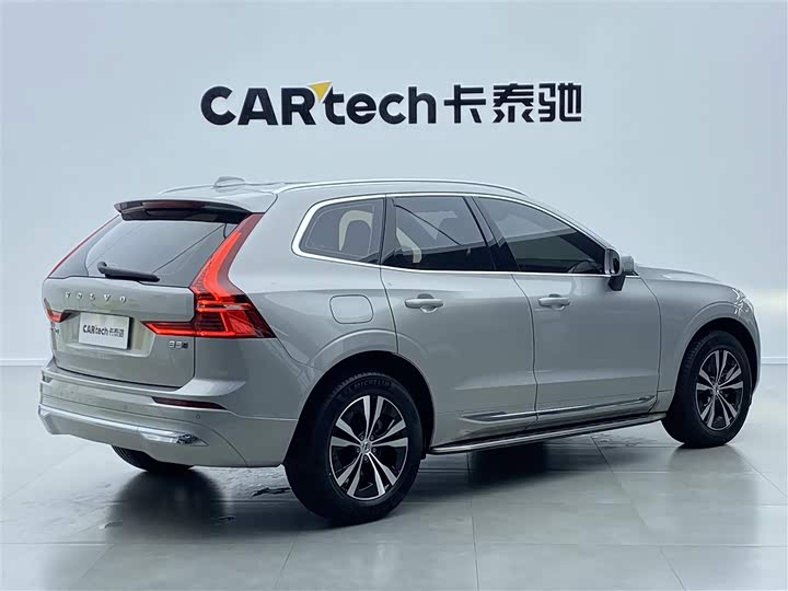 Фото 3 - Volvo XC60