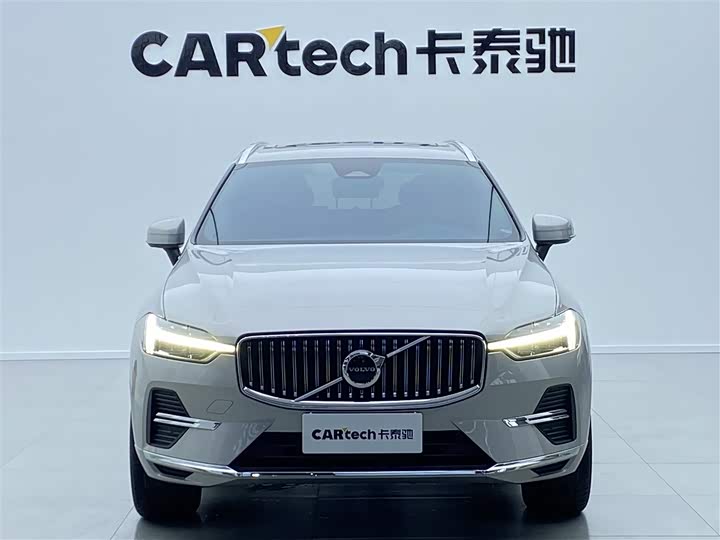 Фото 4 - Volvo XC60