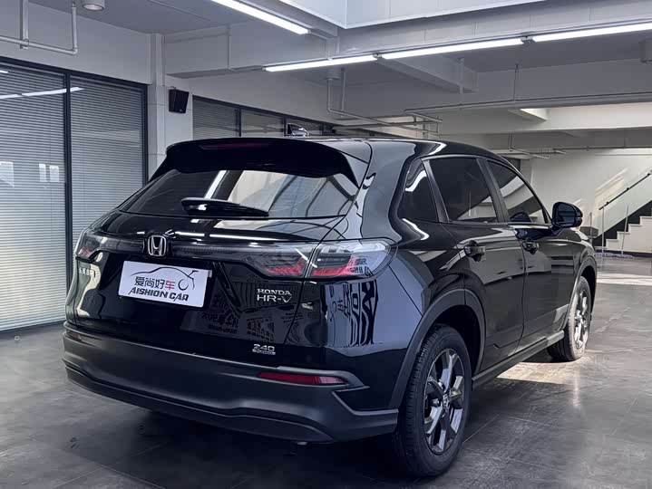 Фото 7 - Honda HR-V