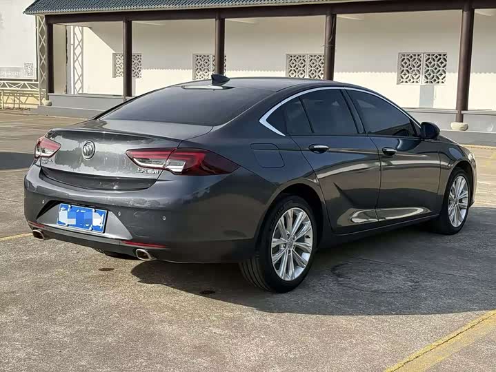 Фото 6 - Buick Regal