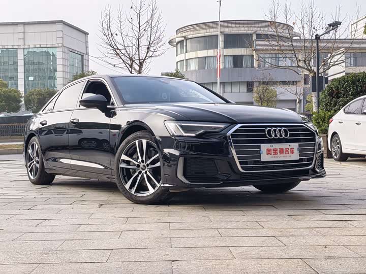 Фото 3 - Audi A6L