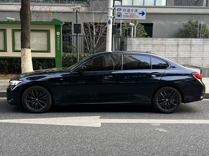 Фото 3 - BMW 3 Series