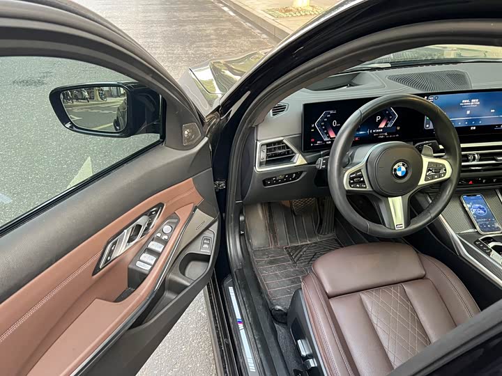 Фото 6 - BMW 3 Series