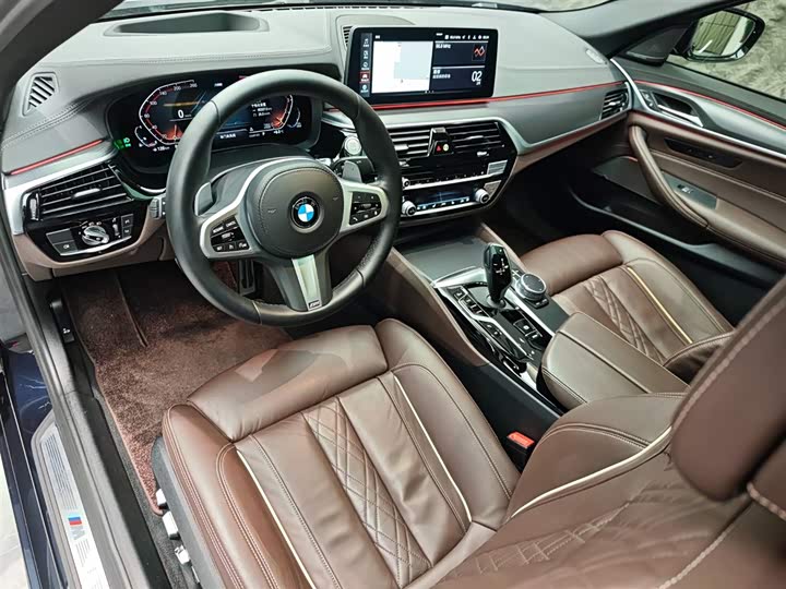 Фото 6 - BMW 5 Series