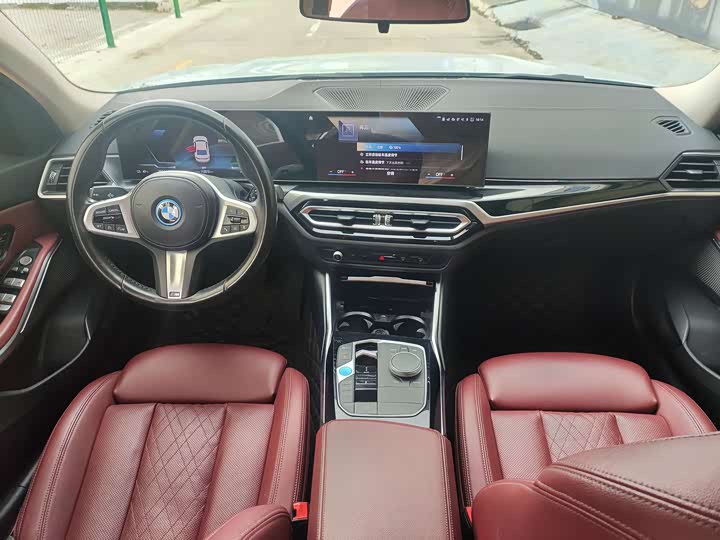 Фото 5 - BMW i3