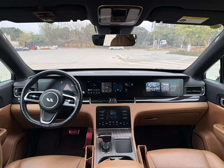 Фото 4 - LiXiang One