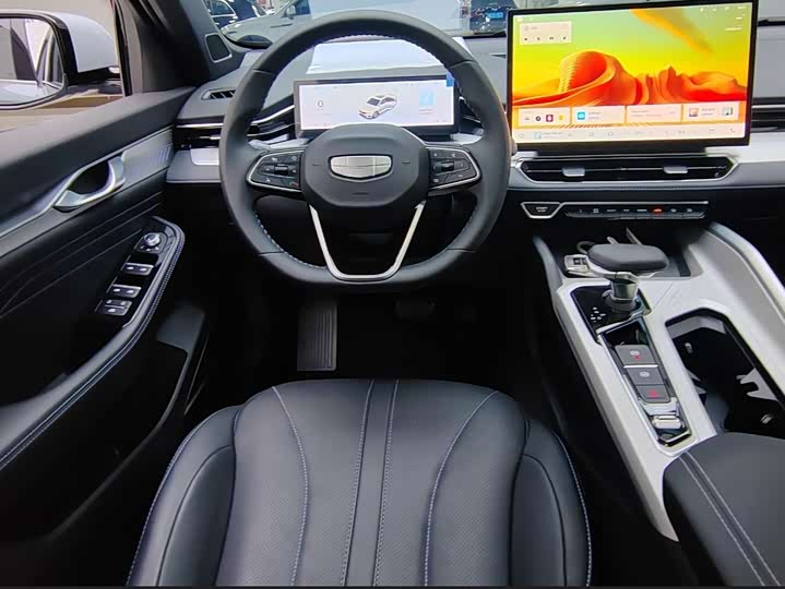 Photo 6 - Geely Preface