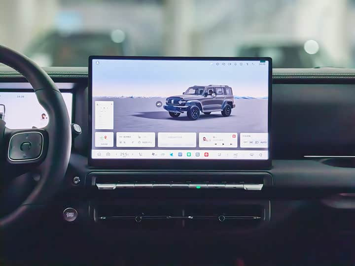 Фото 7 - Tank 300 Hybrid