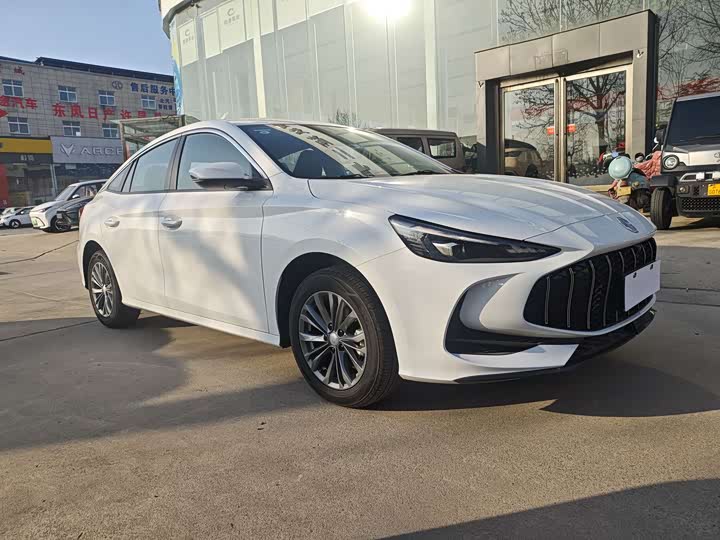 Фото 3 - MG Motor 5