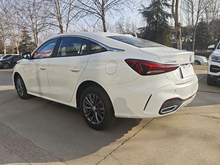 Фото 5 - MG Motor 5