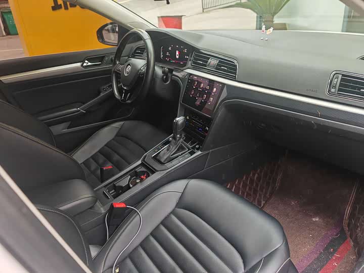 Фото 4 - Volkswagen Lamando L