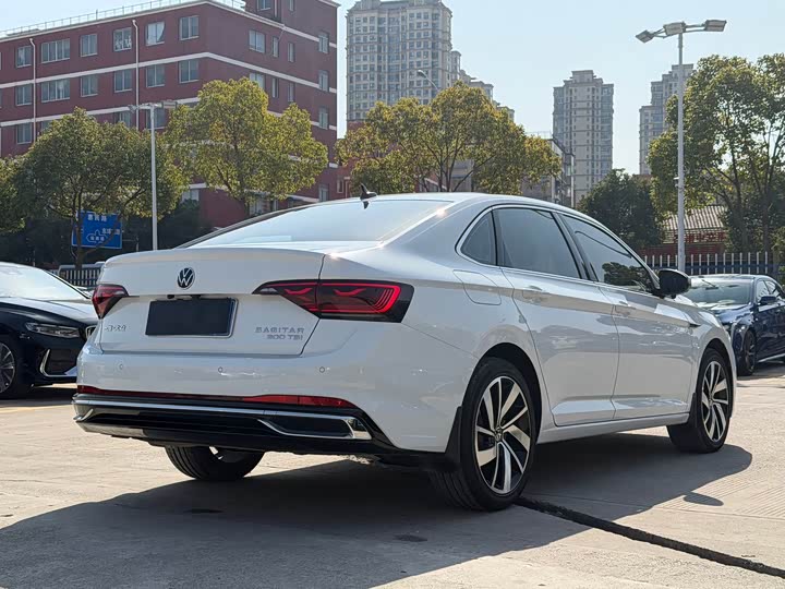 Фото 6 - Volkswagen Sagitar L